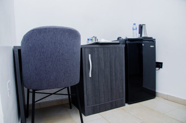 Luxury Deluxe Suite - Image 9